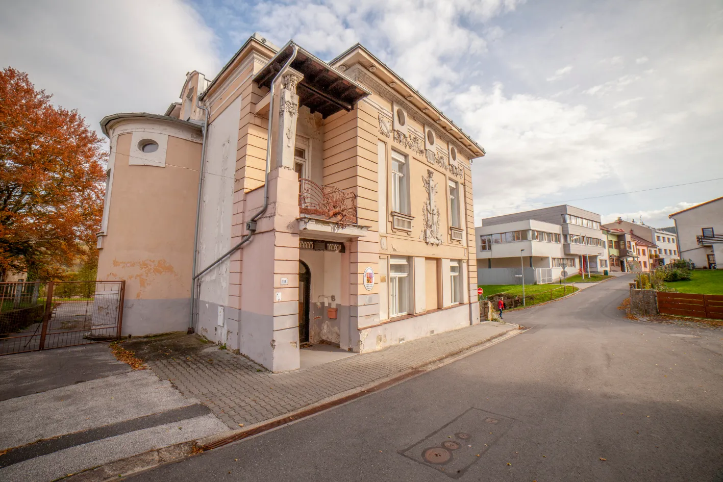 Secesní architekturou Huberta Gessnera