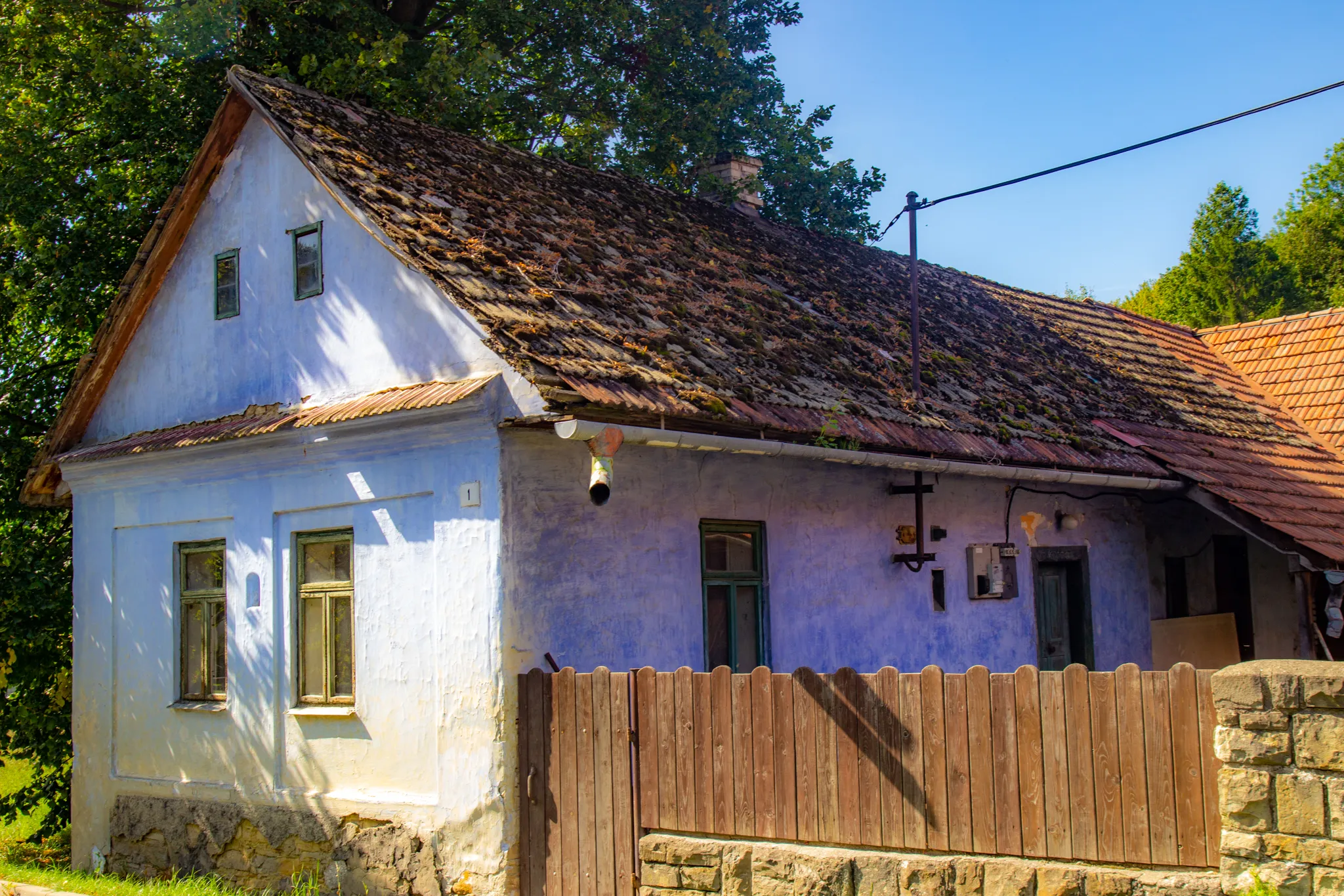 Na kole po Závrší