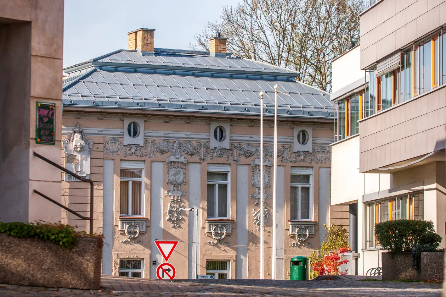 Secesní architekturou Huberta Gessnera